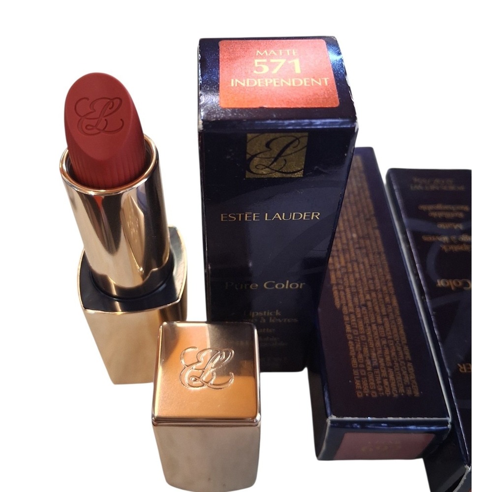 Estée Lauder Pure Color Women 571 Independent Long-Wearing Matte Lipstick Plumps